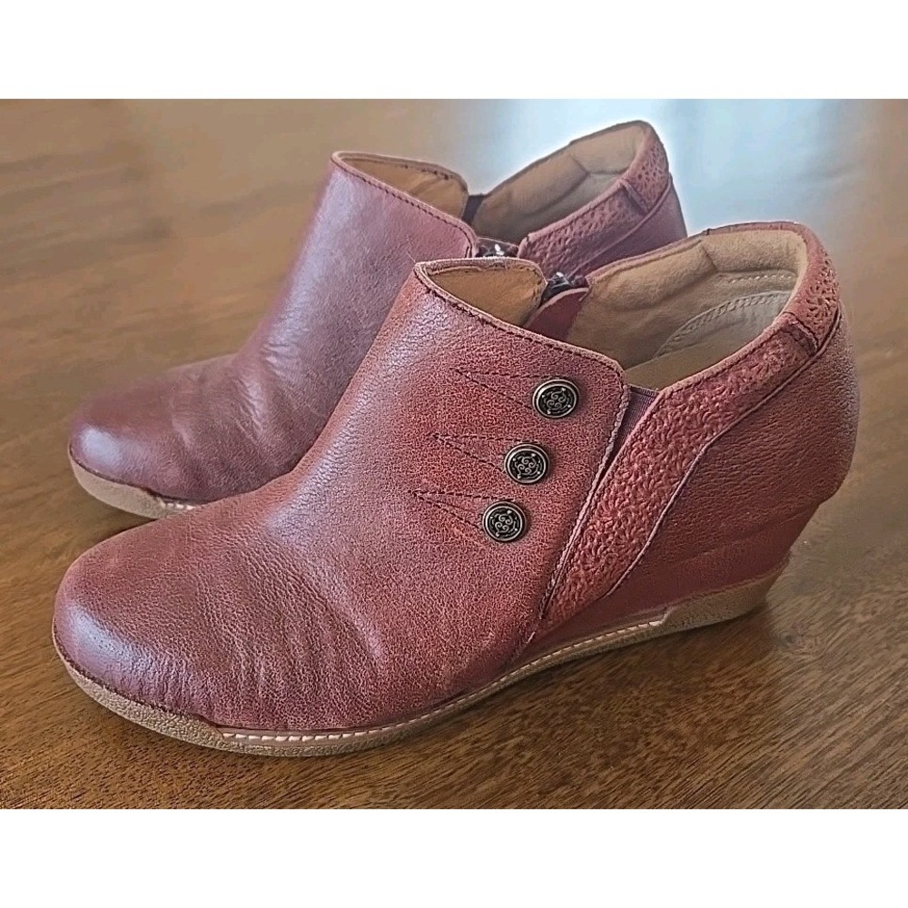 Hälsa Devina Wedge Ankle Boots Genuine Leather Wine Color Size 9.5W Womens EUC